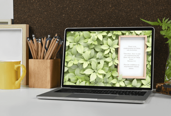 30 Day Auto Changing Christian Devotion 4K Wallpapers – Letting Go of the Past with Green Leaves Theme - Image 4