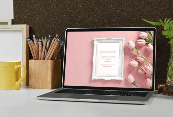 30 Day Auto Changing Christian Devotion 4K Wallpapers – Letting Go of the Past with Tulips and White Frame - Image 4